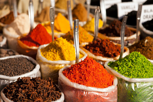 Spice market walk